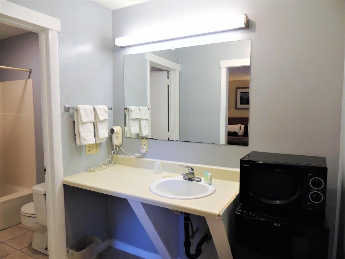 Windsor Motel Groton Extérieur photo